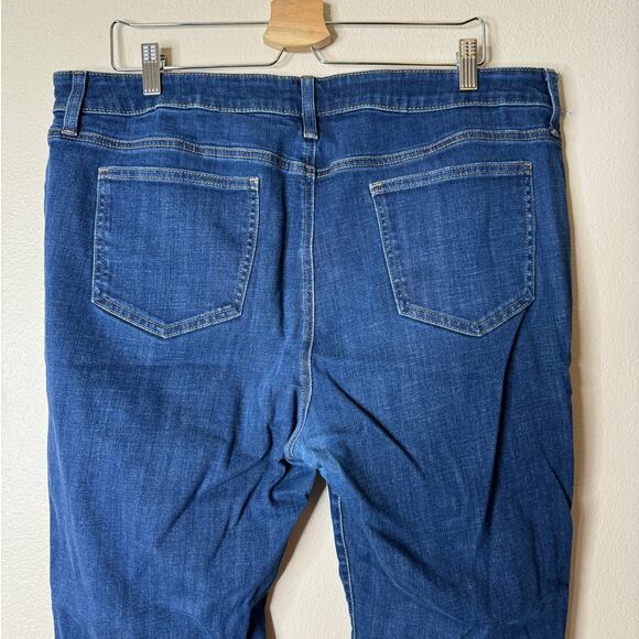 Chico's Plus 16R So Slimming Girlfriend Slim Ankle Dark Blue Jeans - Picture 7 of 8